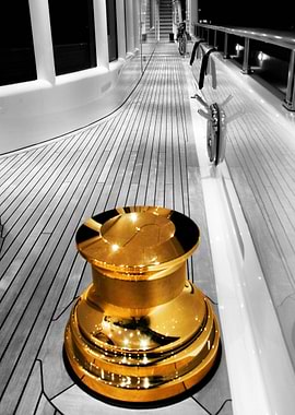 Gold capstan