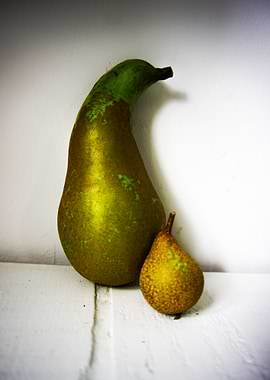 Pear Small and Tall