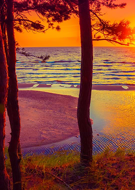 Beautiful Sunset Over Sea