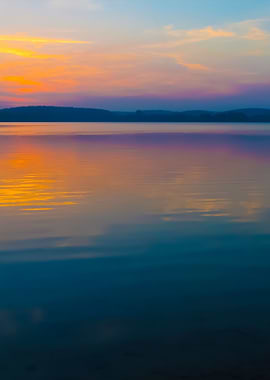 Beautiful Lake Sunrise Lan