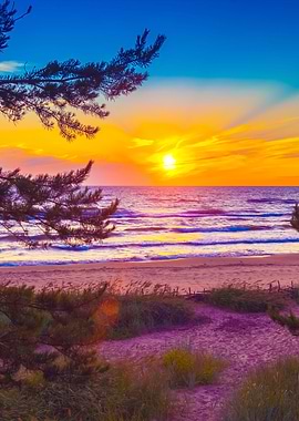 Beautiful Sunset Over Sea