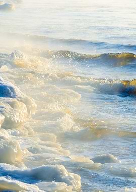 Frozen Sea View Waves Hitt