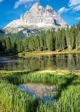 reflections lake misurina