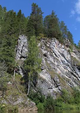 rocky coast of Koiva river