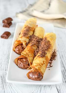 Crepes with chocolate