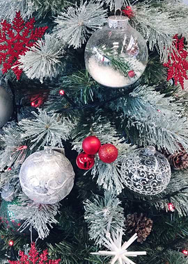 christmas tree white and