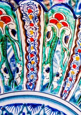 Abstract Plates Left