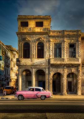 American car at Malecon 4