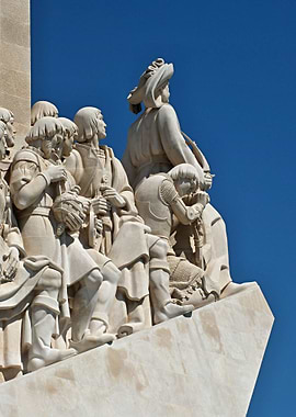 Monument of discovery 02