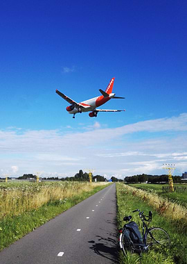 Amsterdam Schipol cycling