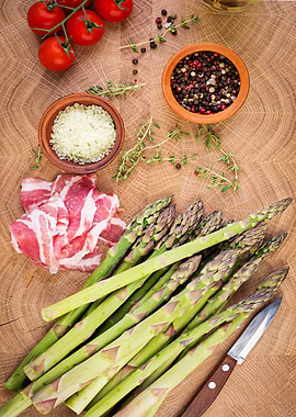 Green Asparagus Ham Plate