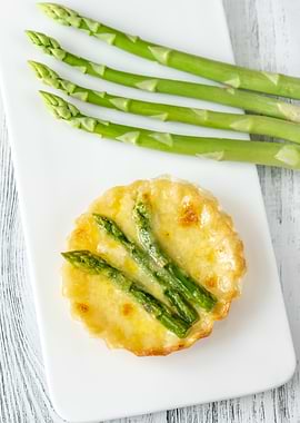 Asparagus tart