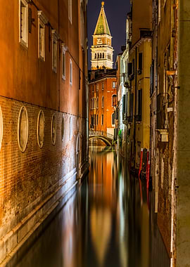 Venice by Night