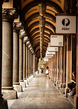 Sydney covered corridor