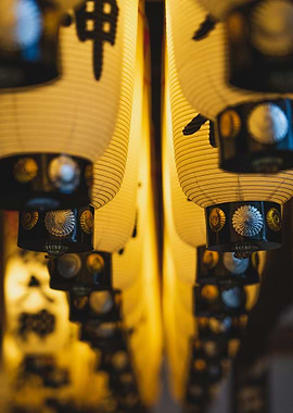 lanterns China Town