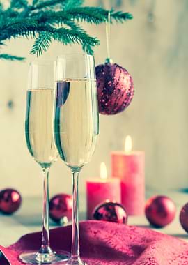 Glasses of champagne