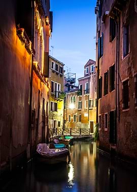 Venice by Night