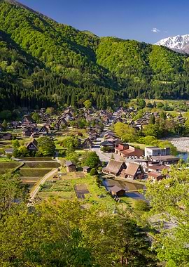 Spring at Shirakawago