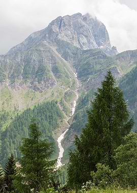 rocky mountain and cloudy