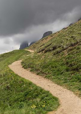 street in the mountain