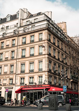 Parisian building