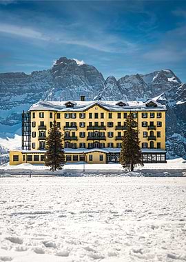 Misurina Lake Dolomites L