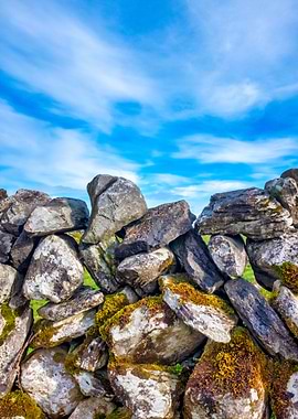 Dry stone wall