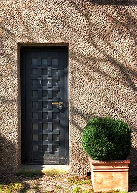 bonn castle chateau door