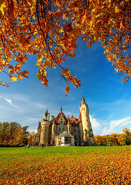 Autumn castle in Poland