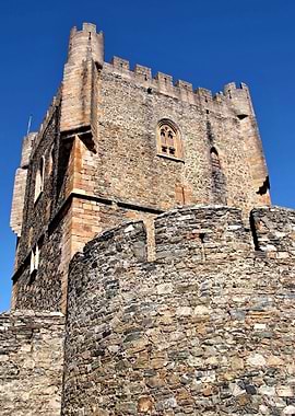 Castle Braganca 01