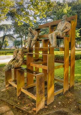 The mocking sculptures Set