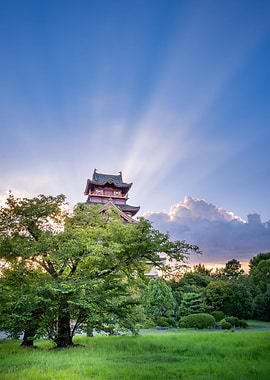 Sunset at Momoyama Castle