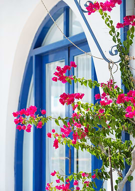 White Greek architecture