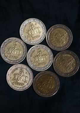 European 2 euro coin macro