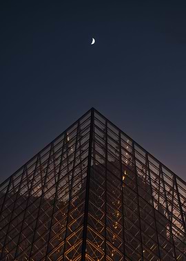 Moody louvre