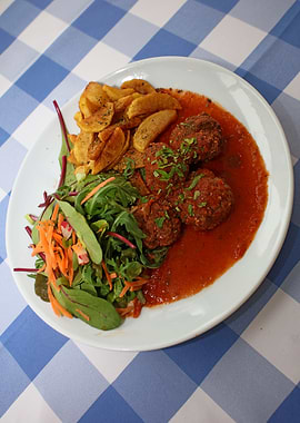 Greek meatballs with sauce