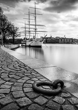 Cobblestone Docks