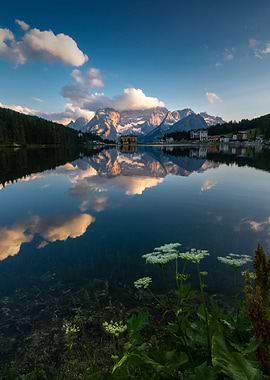 sunset lake misurina dolom