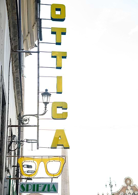 Ottica Sign in Rome 1