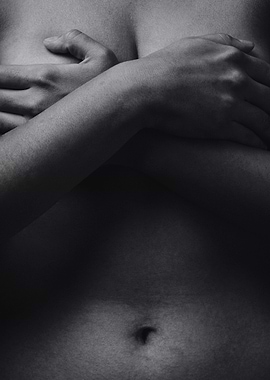 Minimalist Women Body