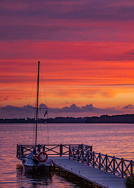 Sunset, reflection on lake