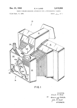 Camera Focusing Apparatus