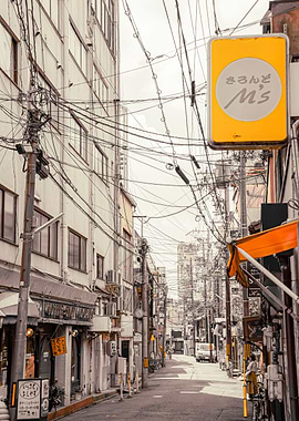Cable Chaos in Kyoto