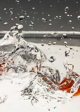 Water splash by tomatoes