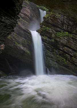 Cozy evening at the lake