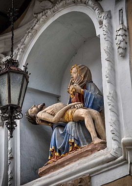 Gothic Pieta Sculpture