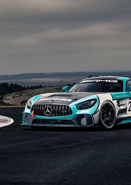 Mercedes AMG GT 4