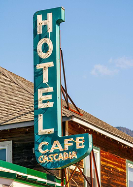 PNW Vintage Neon Sign