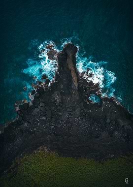 Wave Dance on the Volcanic