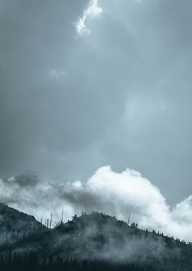 White cloud over the mount